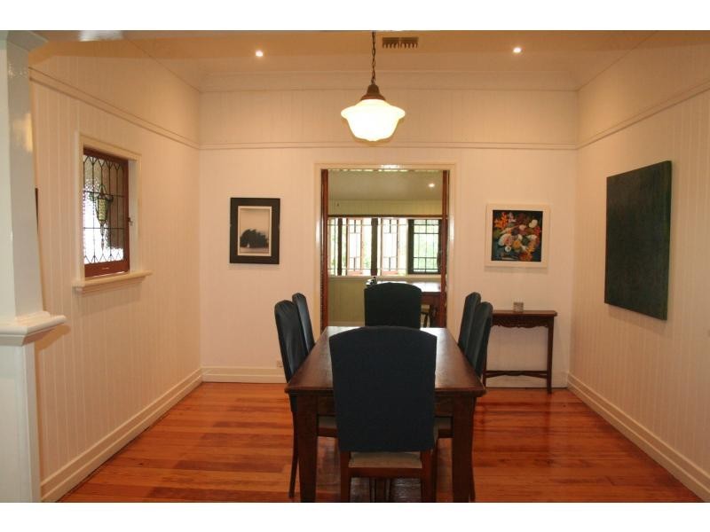 32 Hazelmere Parade, Sherwood QLD 4075
