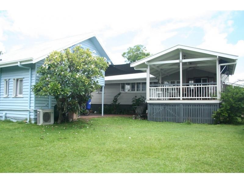 32 Hazelmere Parade, Sherwood QLD 4075