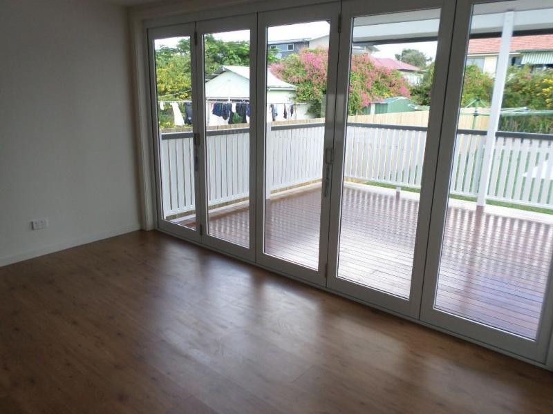 61 Graceville Avenue, Graceville QLD 4075