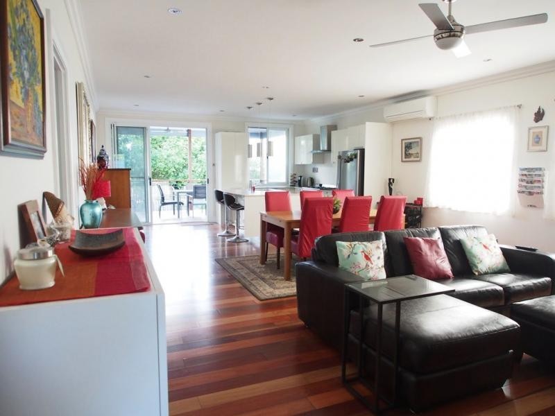 48 White Street, Graceville QLD 4075