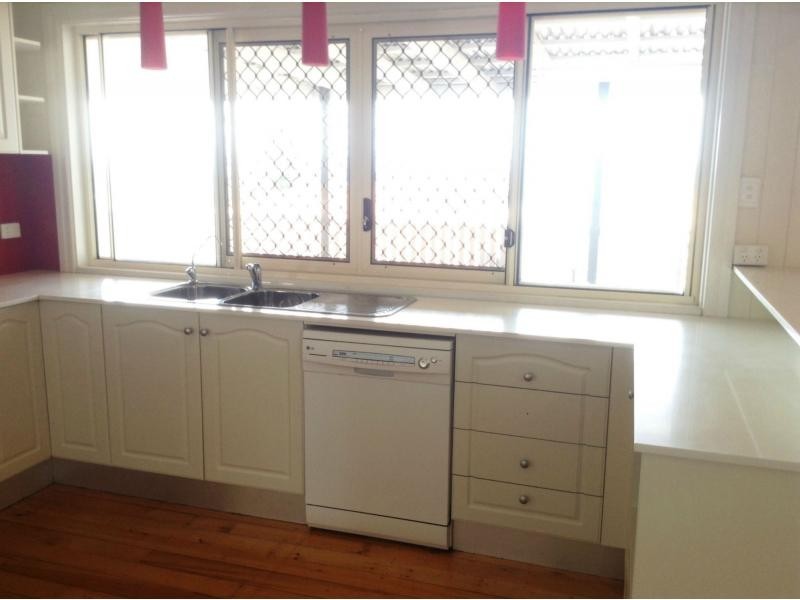 55 Flower Place, Richlands QLD 4077