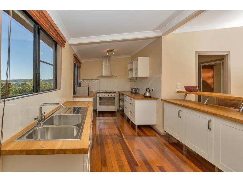 15 Anthony Court, Summerholm QLD 4341