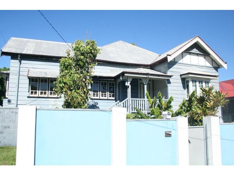 479 Vulture Street East, East Brisbane QLD 4169