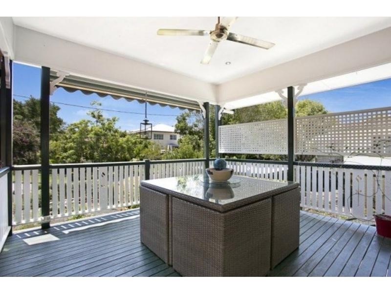 15 Haldane Street, Graceville QLD 4075