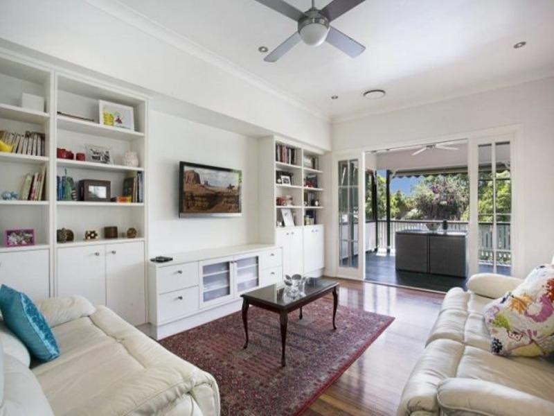 15 Haldane Street, Graceville QLD 4075