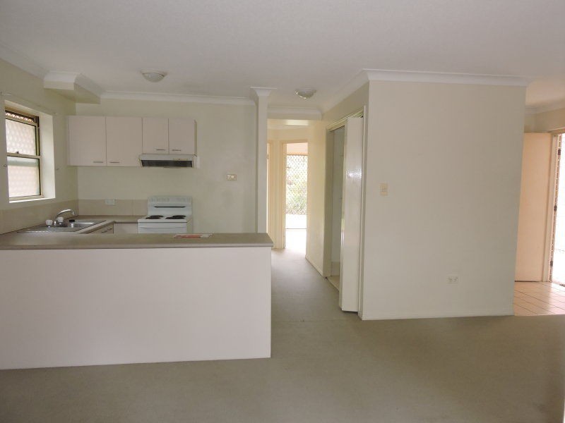 Unit 1/124 Carmody Road, St Lucia QLD 4067