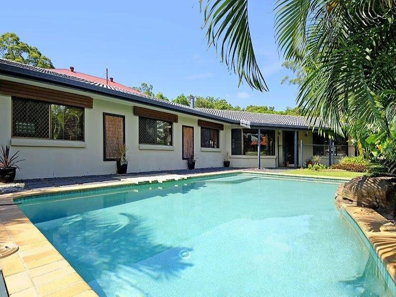 Seventeen Mile Rocks QLD 4073