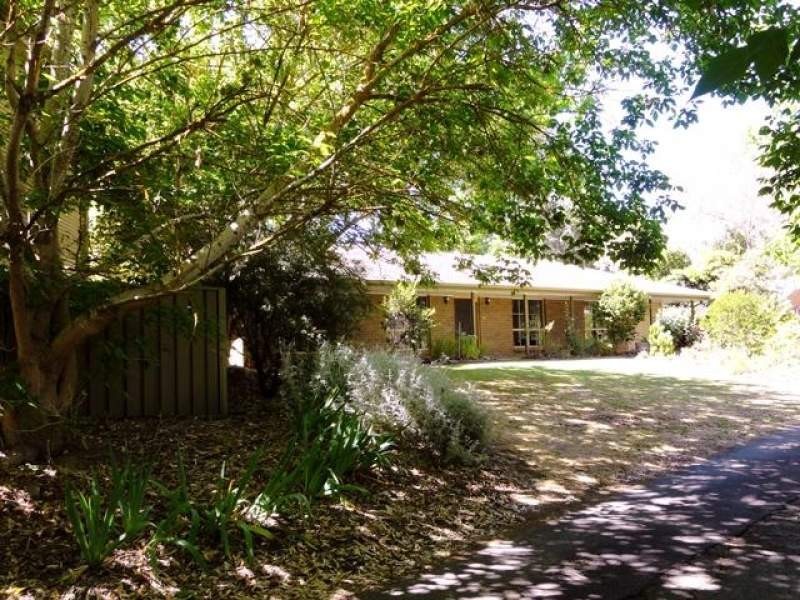 4 Pike Street, Oakbank SA 5243