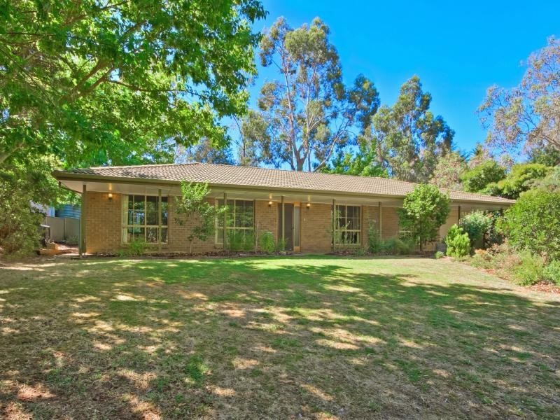 4 Pike Street, Oakbank SA 5243