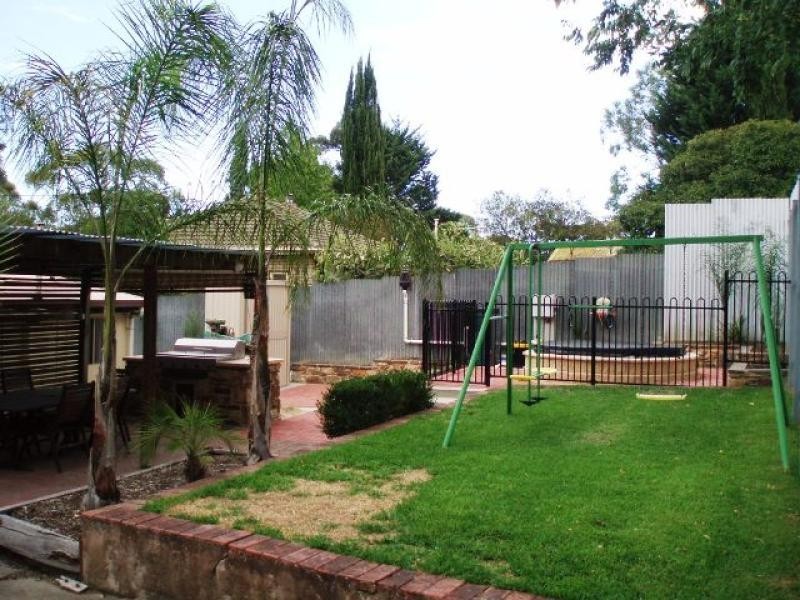 24 Johnson Parade, Blackwood SA 5051