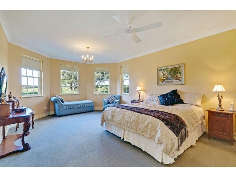 163 Taminga Grove, Bridgewater SA 5155