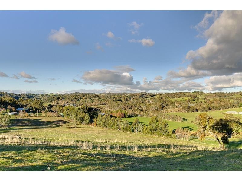 163 Taminga Grove, Bridgewater SA 5155