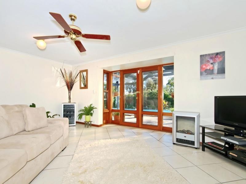 12 Acacia Street, Mount Barker SA 5251