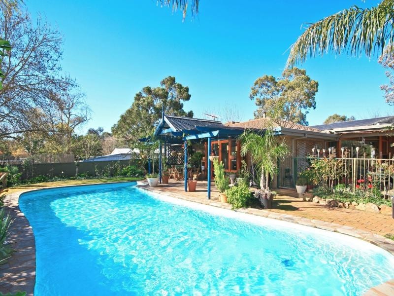 12 Acacia Street, Mount Barker SA 5251