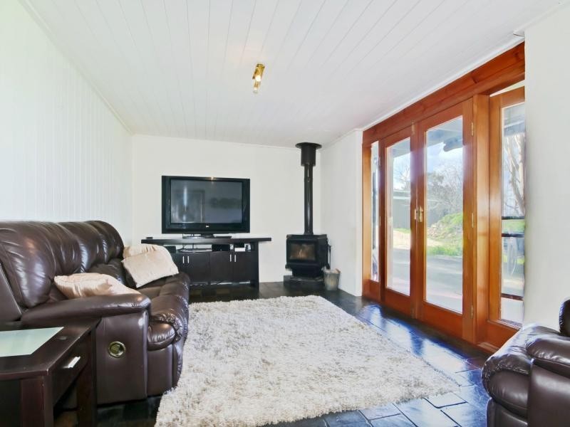 157 Porteous Road, Mylor SA 5153