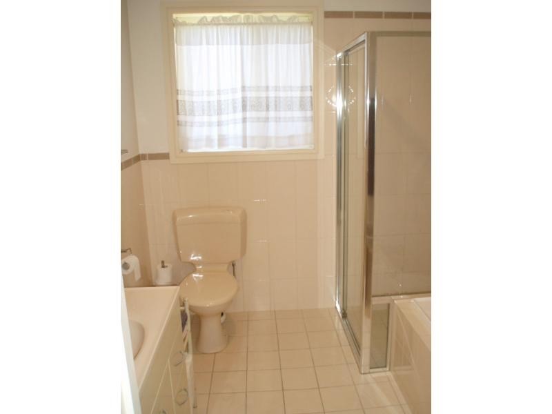 2/11 Queen Street, Mount Barker SA 5251