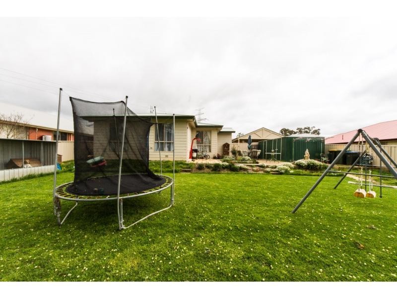 10 Stonybrook Grove, Mount Barker SA 5251