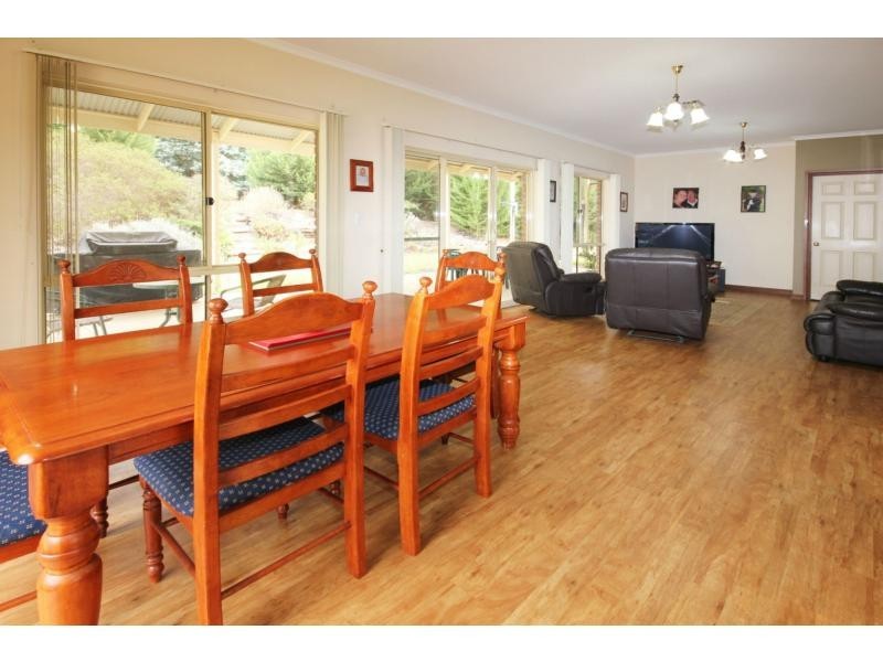 1 Yaktanga Way, Mount Barker SA 5251