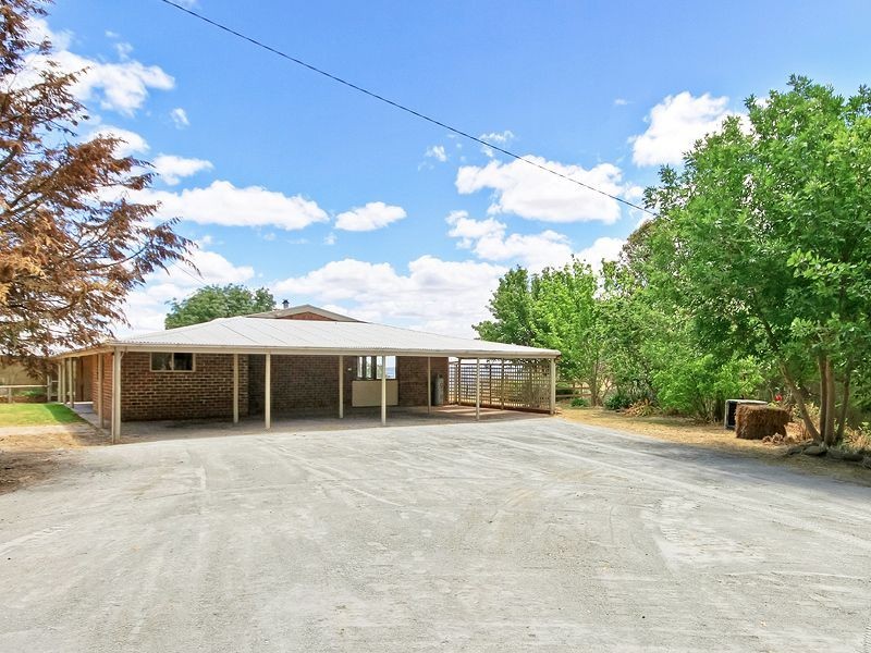 151 Woolshed Rd, Mount Torrens SA 5244