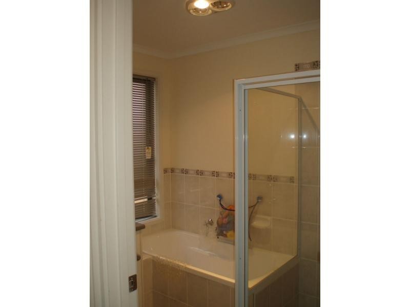 13 Highland Street, Mount Barker SA 5251