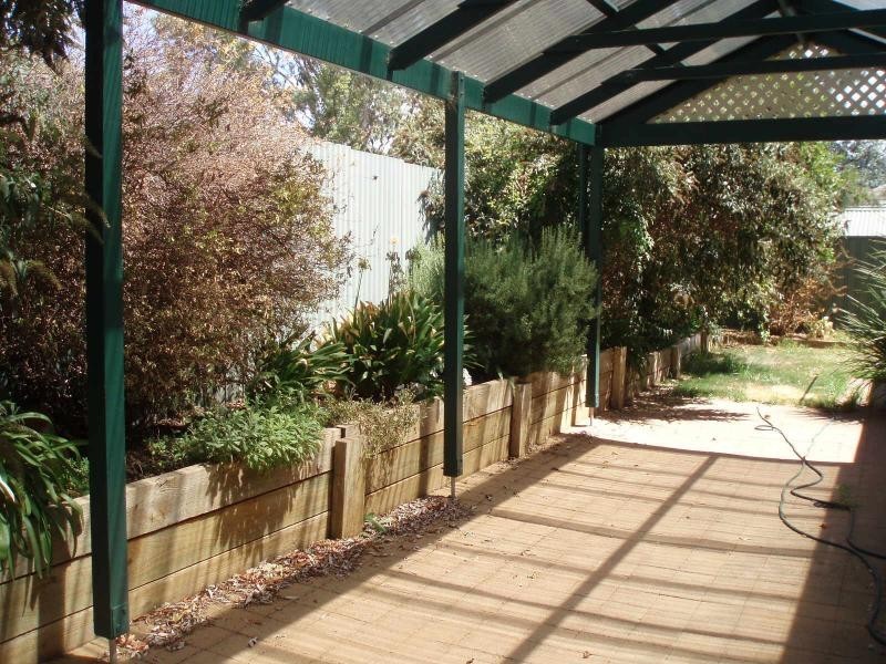 1/9A Victoria Road, Mount Barker SA 5251