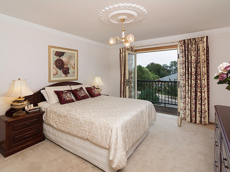 10 Silverwood Drive, Mount Barker SA 5251