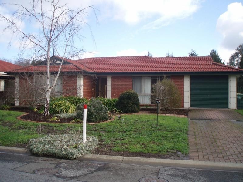 35 Memorial Drive, Mount Barker SA 5251
