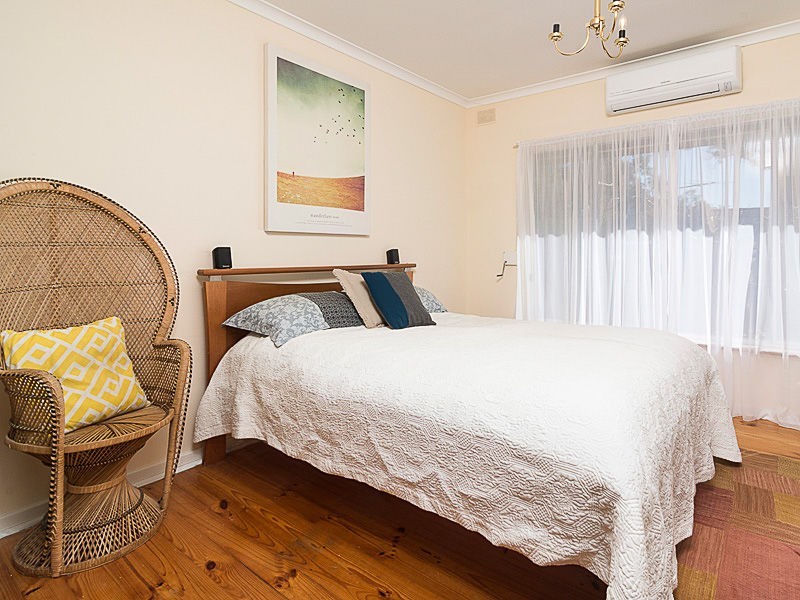 26 Victoria Road, Mount Barker SA 5251