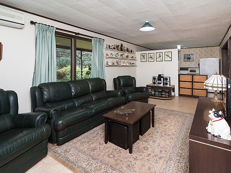 27 Wirrinilla Drive, Macclesfield SA 5153