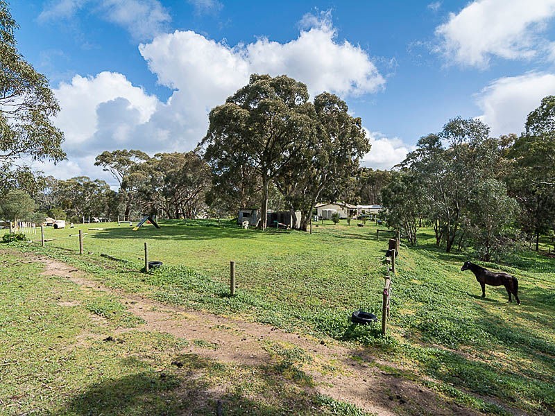 27 Wirrinilla Drive, Macclesfield SA 5153