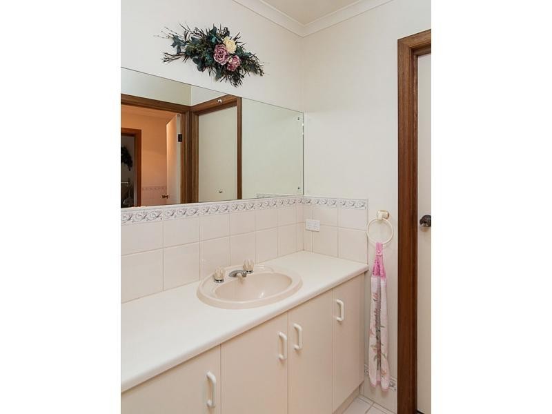 16 Barker Road, Mount Barker SA 5251