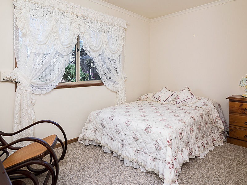 16 Barker Road, Mount Barker SA 5251