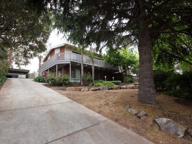 3 Mansfield Road, Mount Barker SA 5251