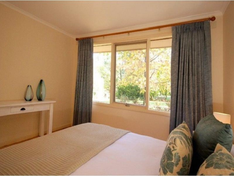 9 Foxhill Road, Mount George SA 5155