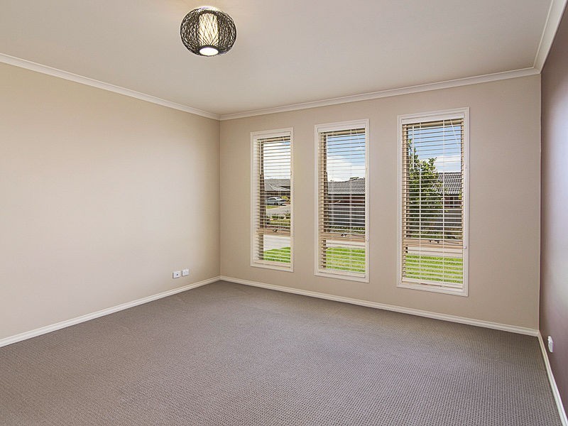 74 Douglas Drive, Mount Barker SA 5251