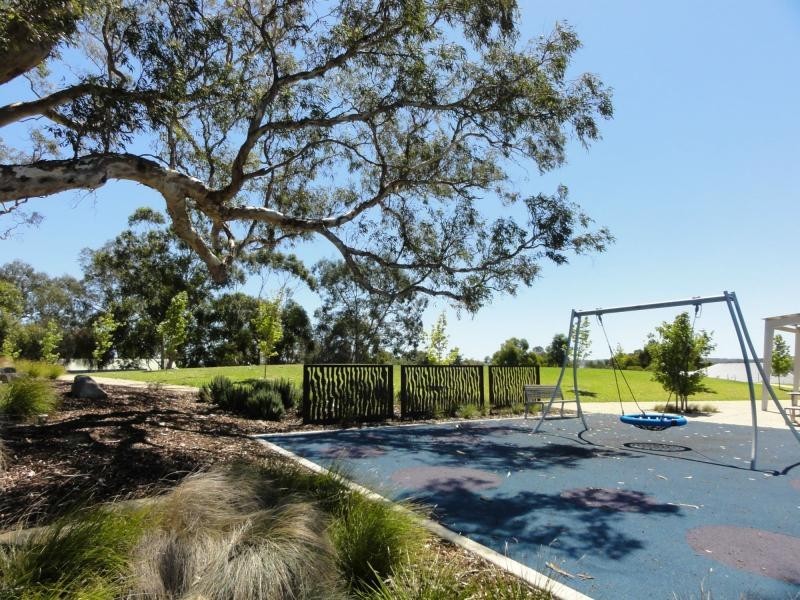 74 Douglas Drive, Mount Barker SA 5251