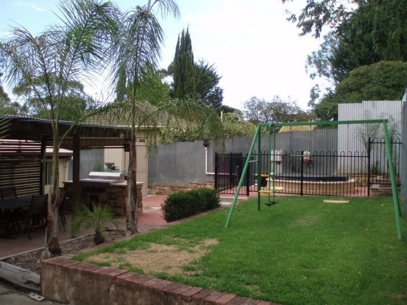 24 Johnson Parade, Blackwood SA 5051