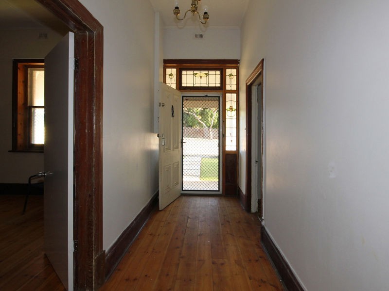 75 McHenry Street, Murray Bridge SA 5253