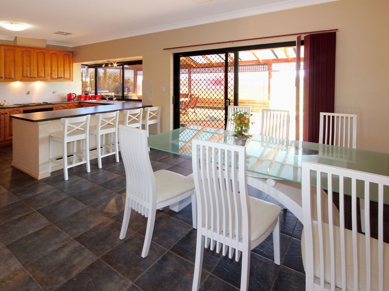 85 Park Way, Murray Bridge South SA 5253