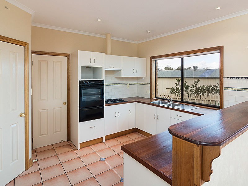 11a Duncan Crescent, Mount Barker SA 5251