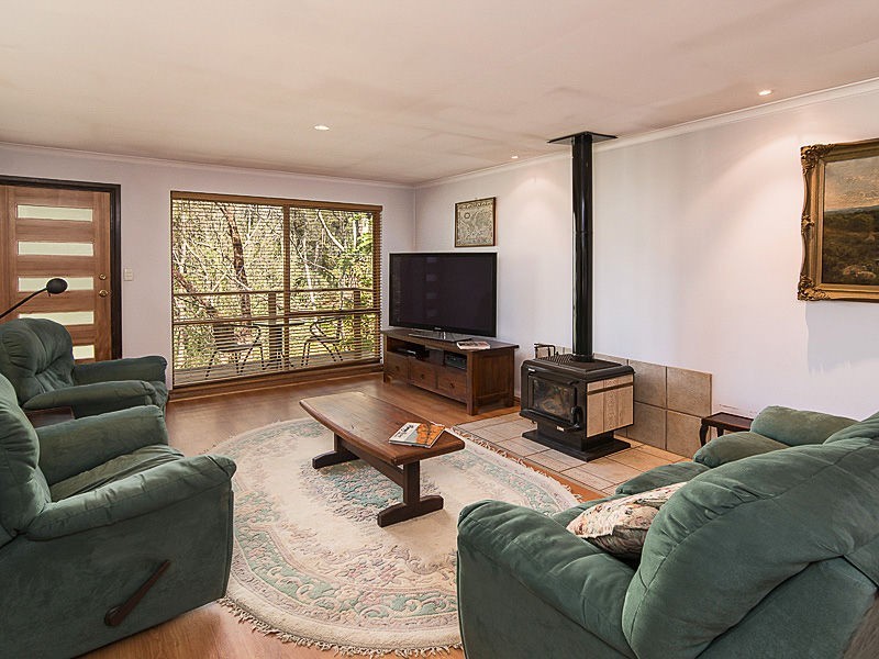 22 Cave Avenue, Bridgewater SA 5155