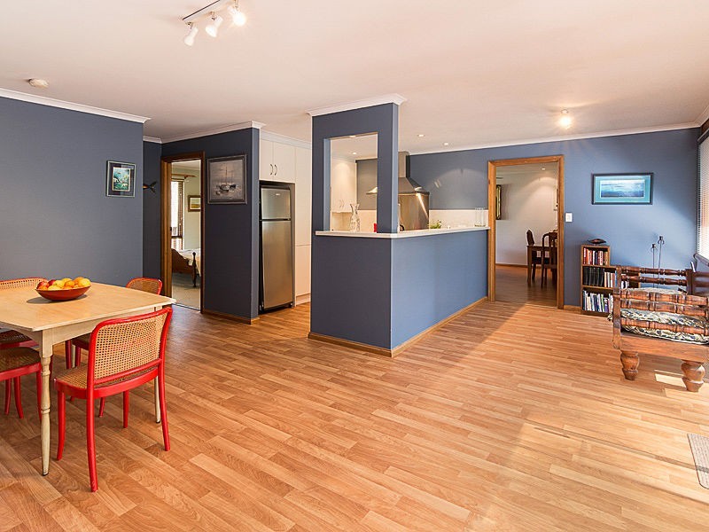 22 Cave Avenue, Bridgewater SA 5155