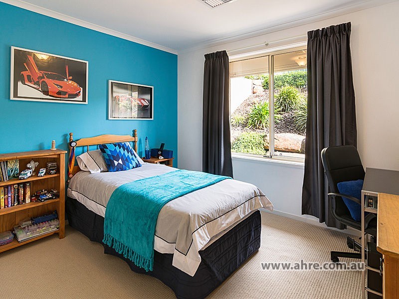 16 Lorikeet Road, Mount Barker SA 5251