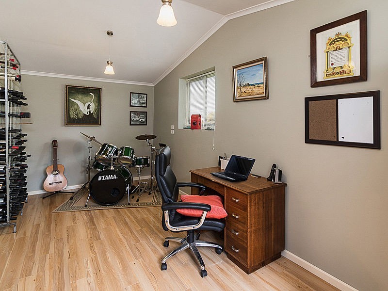 2515 Strathalbyn Rd, Macclesfield SA 5153