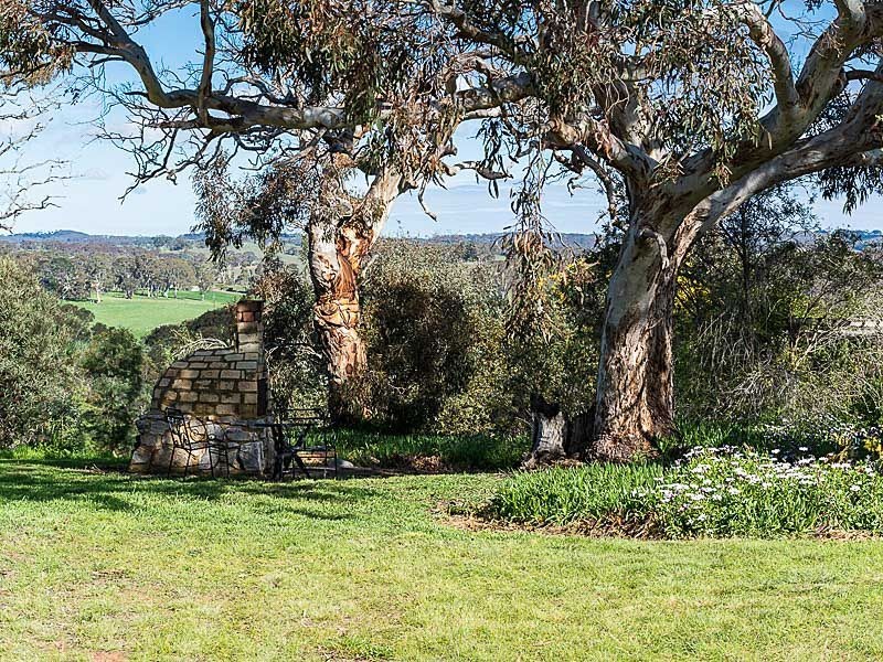 2515 Strathalbyn Rd, Macclesfield SA 5153