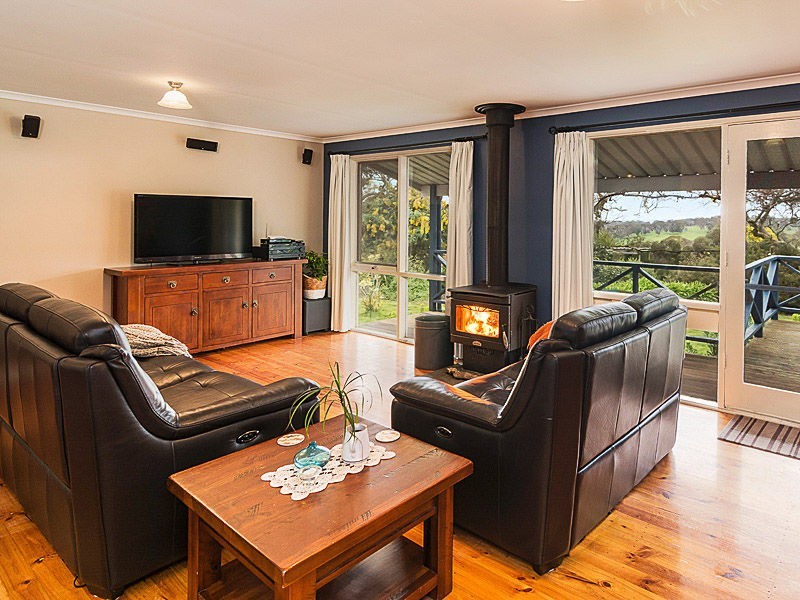 2515 Strathalbyn Rd, Macclesfield SA 5153