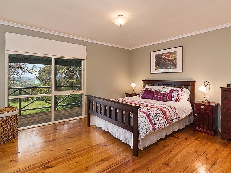 2515 Strathalbyn Rd, Macclesfield SA 5153