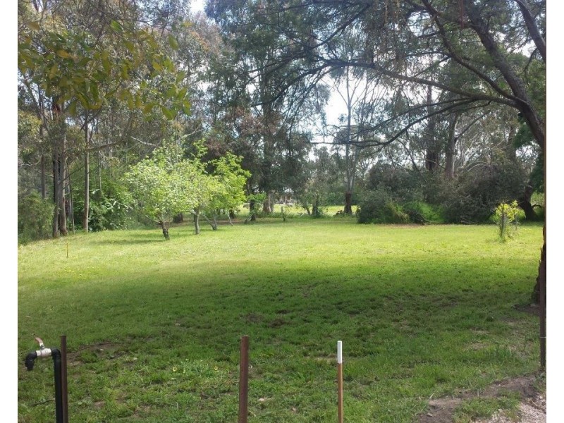 12 Searle Street St, Macclesfield SA 5153