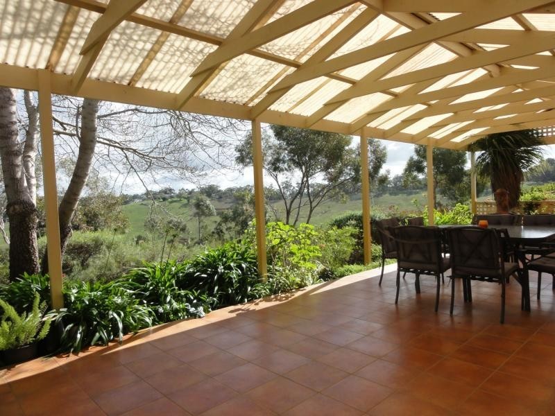 12 Valley Road, Prospect Hill SA 5201