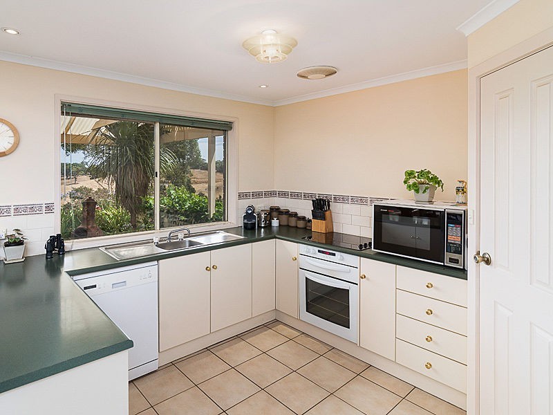 12 Valley Road (Prospect Hill), Meadows SA 5201